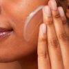 CeraVe Hydrating Facial Cleanser - Imagen 3